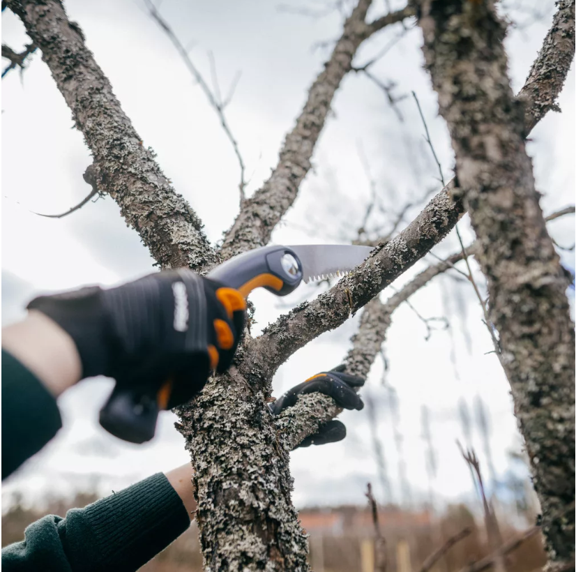 Fiskars Plus összecsukható fűrész SW69 - Image 4